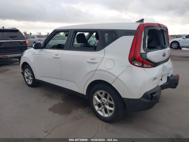 KNDJ23AU8L7056989 KIA SOUL S