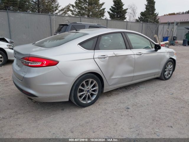 3FA6P0HD7HR311116 Ford FUSION SE