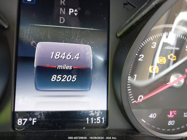 55SWF4JBXGU131575 Mercedes-Benz C 300 Luxury/sport