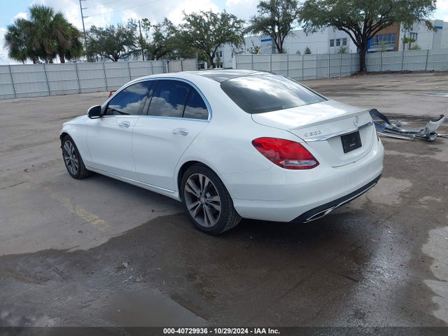 55SWF4JBXGU131575 Mercedes-Benz C 300 Luxury/sport