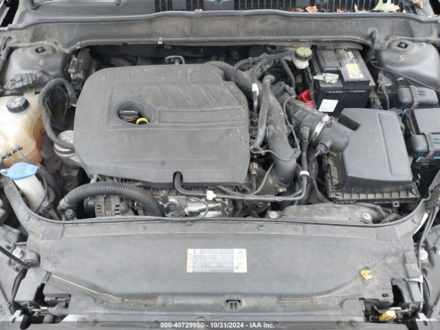 3FA6P0HD5FR197842 Ford FUSION SE