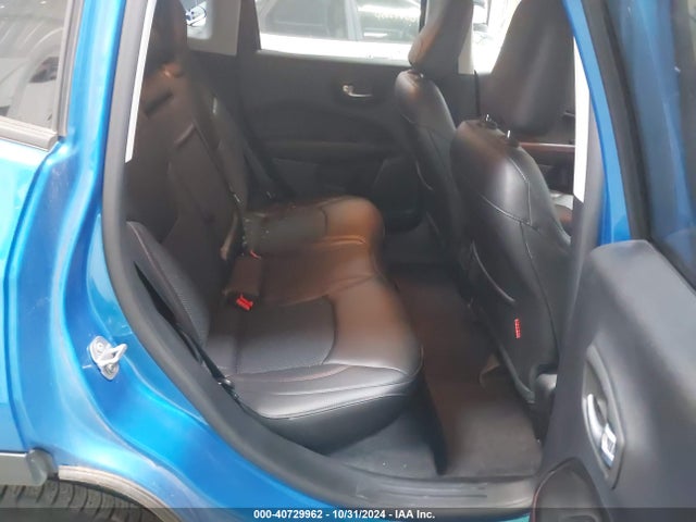 3C4NJDDB9JT231750 Jeep Compass Trailhawk 4x4