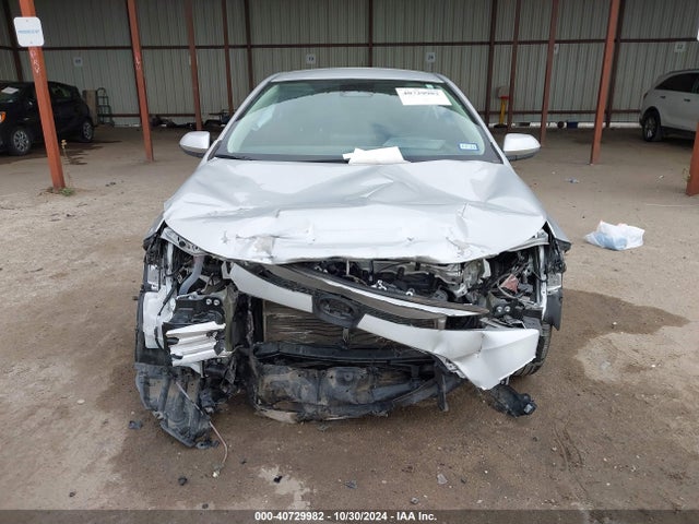 5YFB4MDE2RP086294 Toyota COROLLA LE