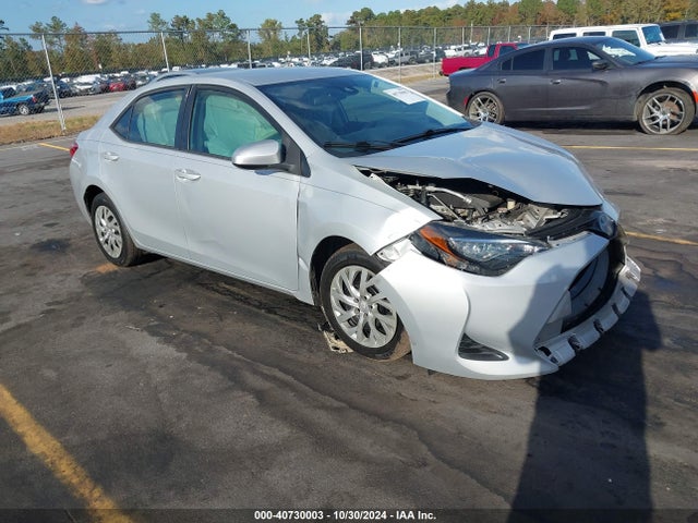 Toyota COROLLA LE 2019 2T1BURHE3KC203359 Image 1