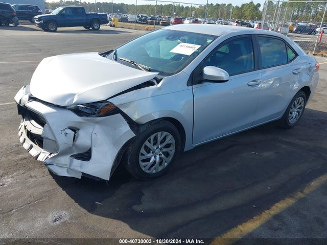 Toyota COROLLA LE 2019 2T1BURHE3KC203359 Image 2