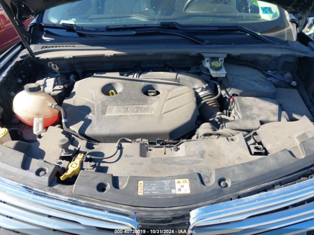 5LMCJ3D95HUL55652 Lincoln Mkc Reserve