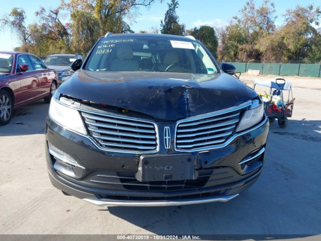 5LMCJ3D95HUL55652 Lincoln Mkc Reserve