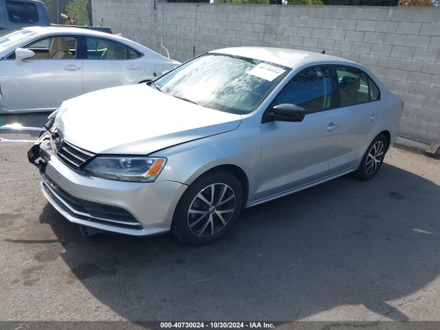 3VWD67AJXGM268025 Volkswagen Jetta 1.4t Se