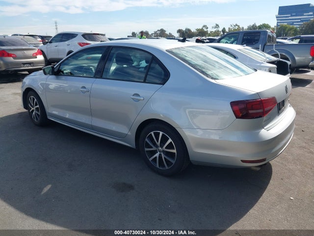 3VWD67AJXGM268025 Volkswagen Jetta 1.4t Se