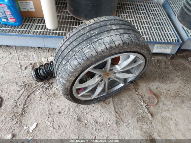 WP0AA2A88HS270112 Porsche 718 Cayman