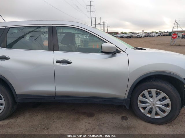 Nissan ROGUE S 2016 KNMAT2MV4GP709951 Image 13