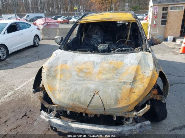 5XYZUDLB6EG181087 Hyundai Santa Fe Sport 2.4l