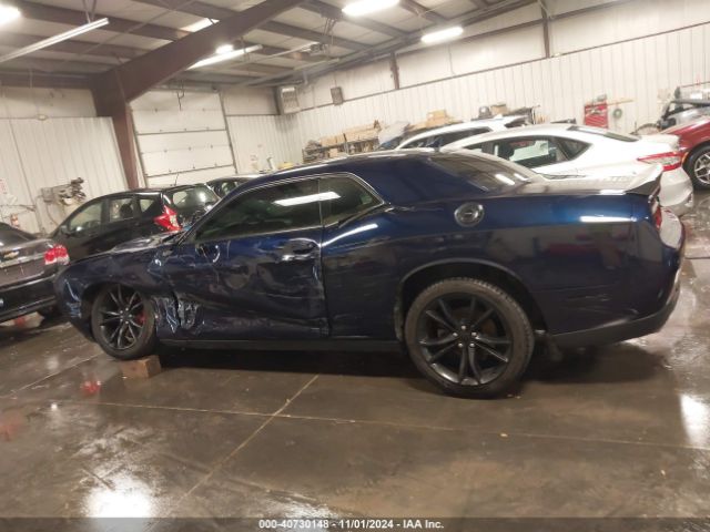 2C3CDZAG7GH111849 Dodge Challenger Sxt Plus