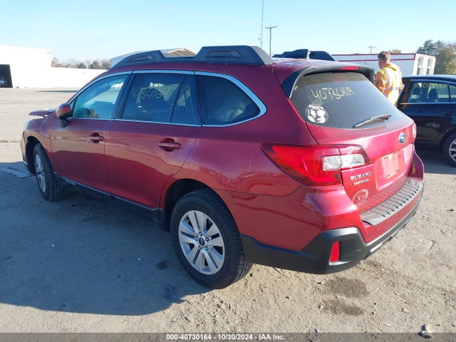 Subaru Outback 2.5i Premium 2018 4S4BSACC4J3372323 Image 3