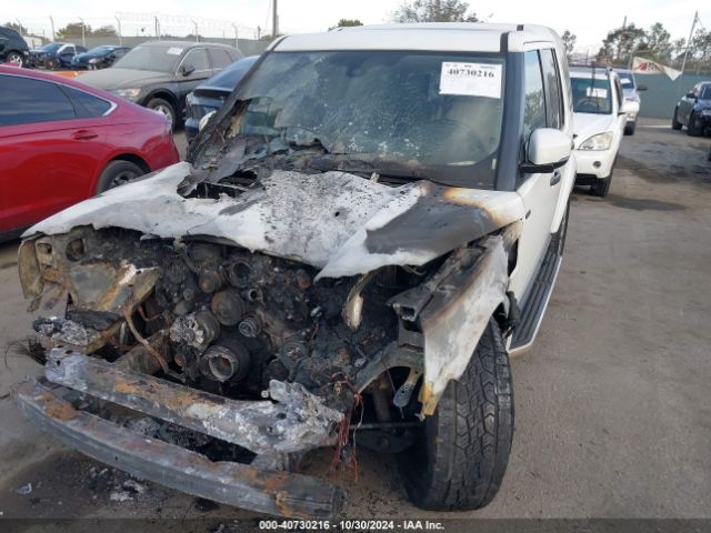 SALAC2V68FA773153 Land Rover LR4