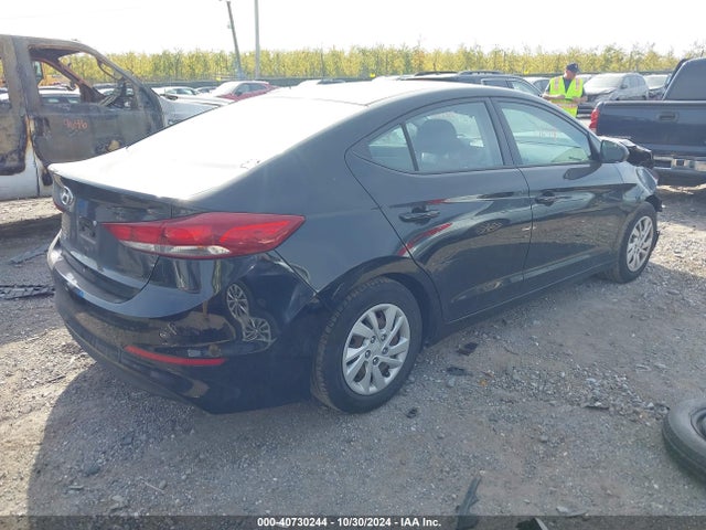 Hyundai ELANTRA SE 2018 5NPD74LF4JH246896 Image 4