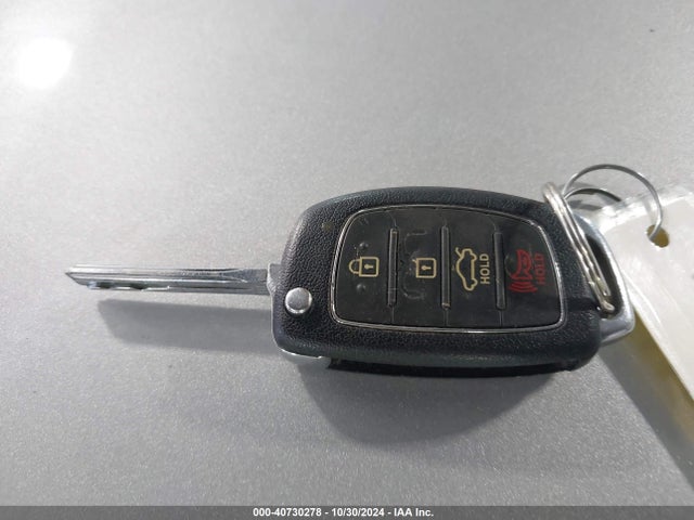 Hyundai SONATA SE 2017 5NPE24AF7HH484306 Image 11