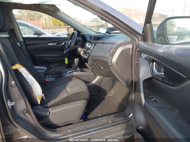 Nissan ROGUE SV 2017 KNMAT2MV7HP577978 Image 5
