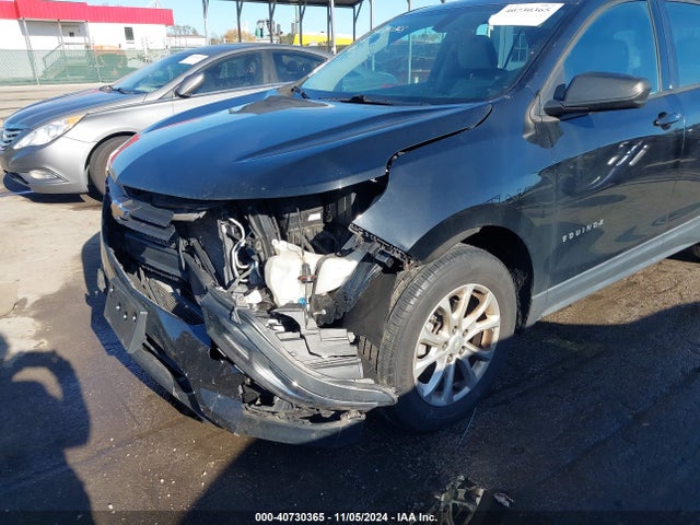 Chevrolet EQUINOX LS 2018 2GNAXREV7J6310087 Image 6