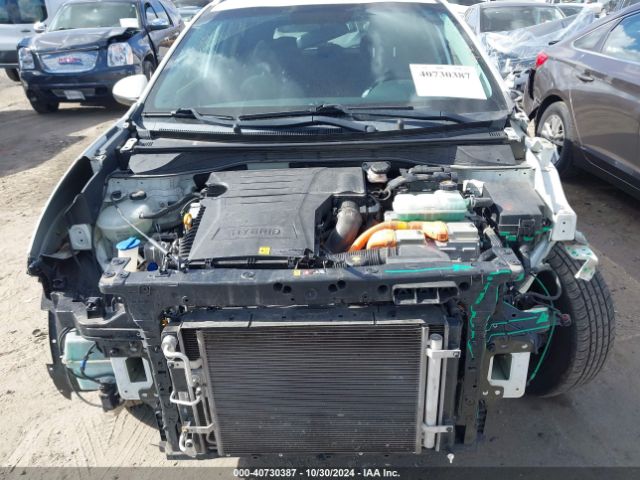 KNDCB3LC9J5188469 KIA NIRO LX