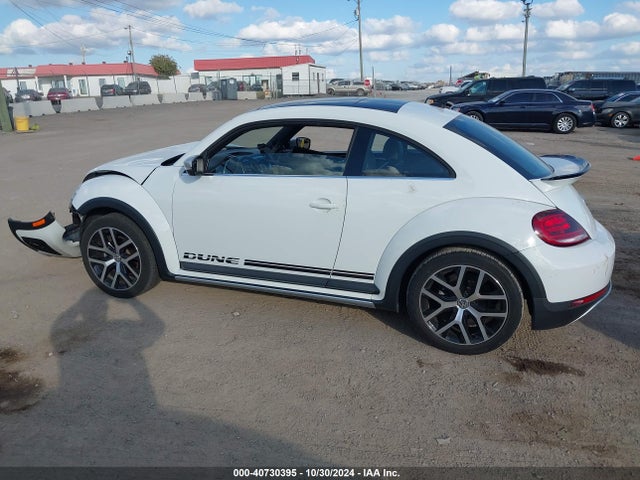 Volkswagen Beetle 1.8t Dune 2017 3VWS17AT6HM623085 Image 14