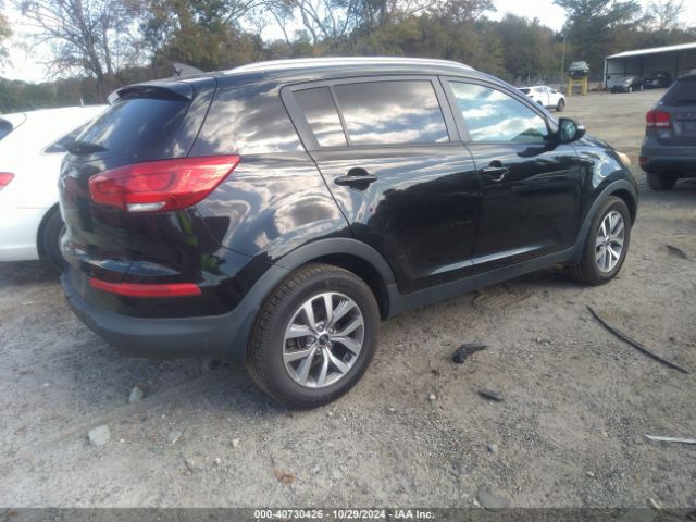 KNDPBCAC2F7773460 KIA Sportage Lx