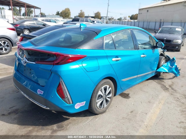 JTDKARFP2H3062170 Toyota Prius Prime Advanced