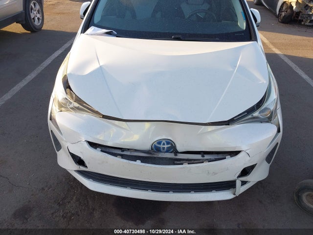 Toyota Prius Two 2018 JTDKBRFU4J3061174 Image 6
