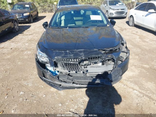 1G4ZR5SS3JU145595 Buick Lacrosse Premium