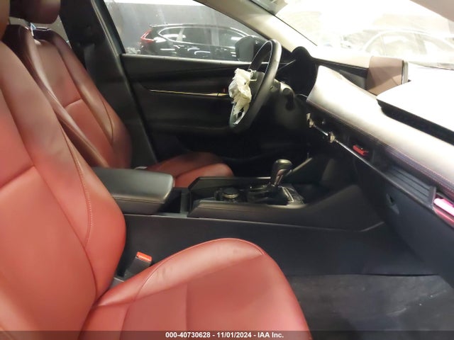 3MZBPBCM8RM410051 Mazda Mazda3 2.5 S Carbon Edition