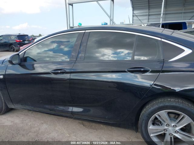 W04GL6SX5J1114066 Buick Regal Sportback Preferred