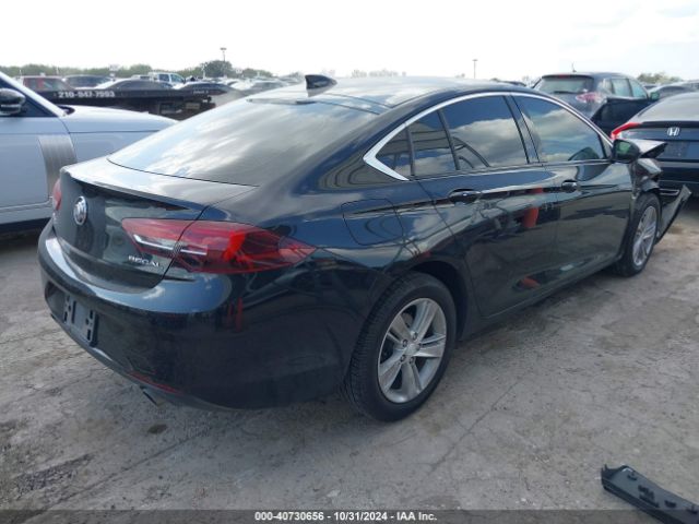 W04GL6SX5J1114066 Buick Regal Sportback Preferred