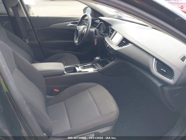 W04GL6SX5J1114066 Buick Regal Sportback Preferred