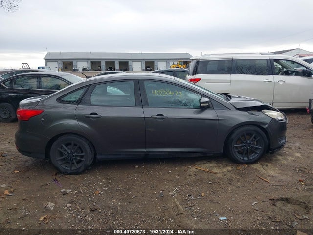 Ford FOCUS SE 2016 1FADP3F21GL241720 Image 13