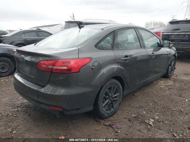 Ford FOCUS SE 2016 1FADP3F21GL241720 Image 4