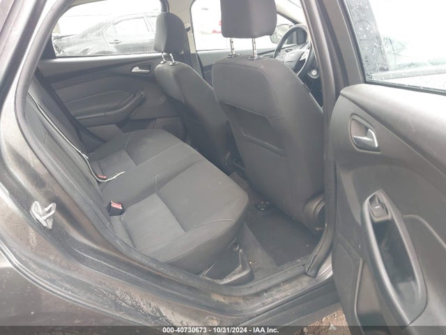 Ford FOCUS SE 2016 1FADP3F21GL241720 Image 8