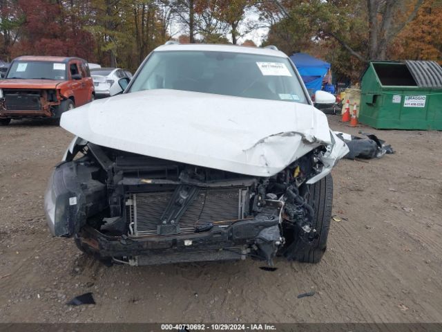 3VV2B7AX1JM099273 Volkswagen Tiguan 2.0t Se/sel