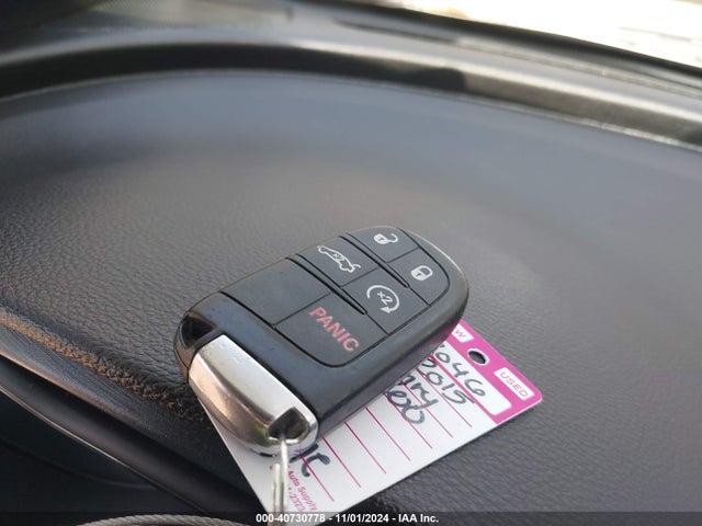 1C3CCCDG4FN540450 Chrysler 200 S