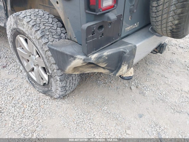 1C4HJWEG8FL712109 Jeep Wrangler Unlimited Sahara