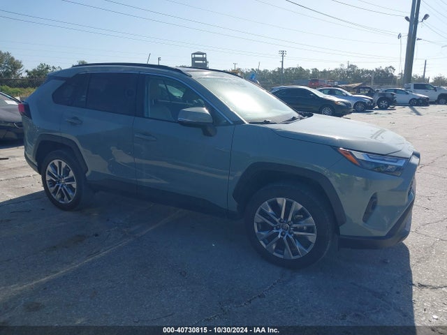 Toyota Rav4 Xle Premium 2022 2T3C1RFV4NW207513 Image 13