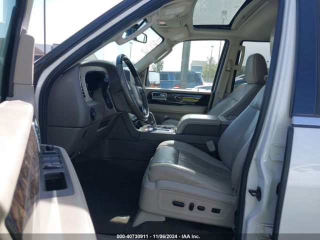 5LMJJ2JT5HEL04826 Lincoln Navigator Select