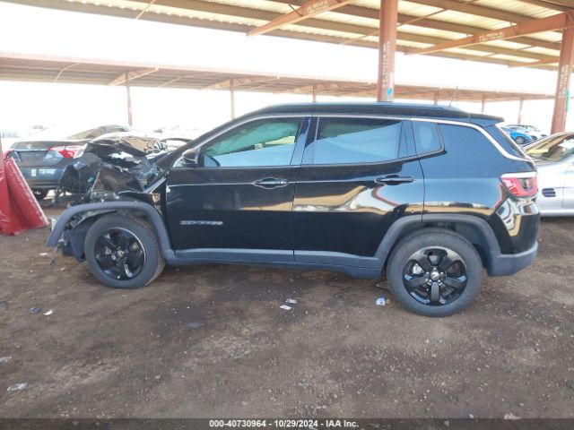 3C4NJCBB1JT211232 Jeep Compass Latitude Fwd