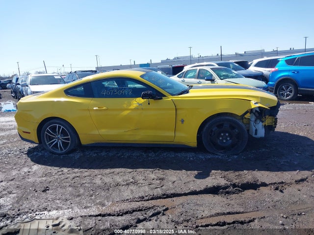 Ford Mustang Ecoboost Premium 2017 1FA6P8TH2H5320527 Image 13