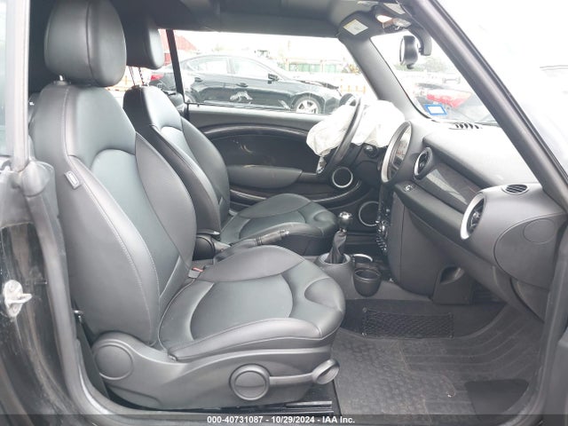 2013 MINI CONVERTIBLE WMWZP3C57DT297362 Photo 4