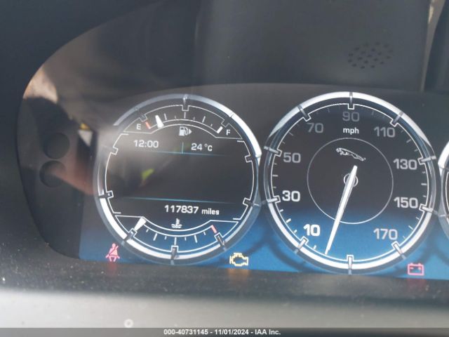 2011 JAGUAR XJ SAJWA2GB0BLV02326 Photo 6