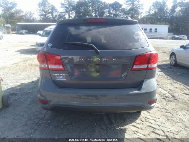 3C4PDCBB8KT860219 Dodge JOURNEY SE