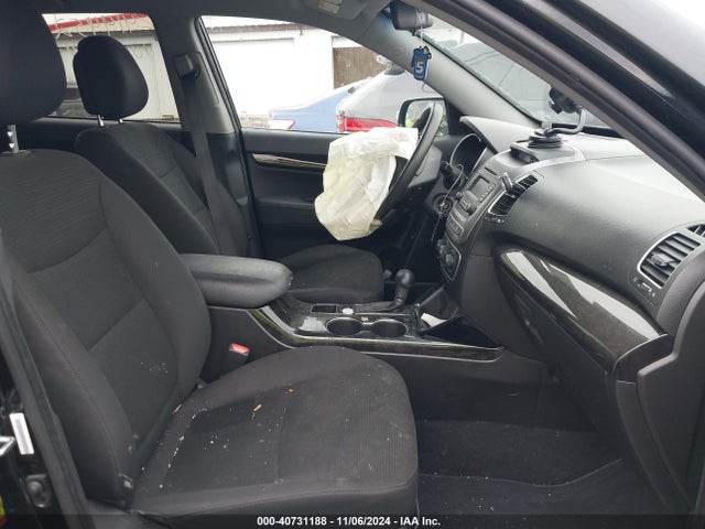 KIA SORENTO LX 2015 5XYKTCA60FG613808 Image 5