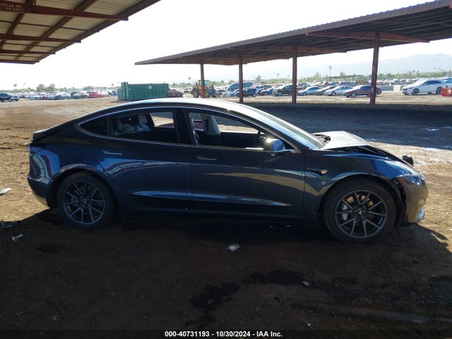 Tesla MODEL 3 2019 5YJ3E1EAXKF480221 Image 14