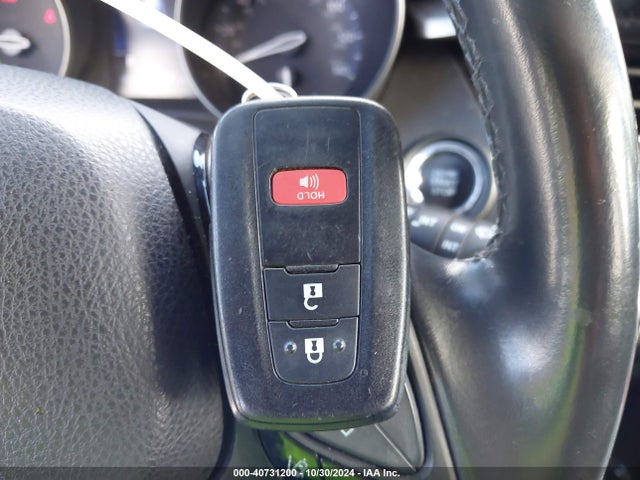 Toyota C-HR XLE 2019 JTNKHMBX0K1043202 Image 11