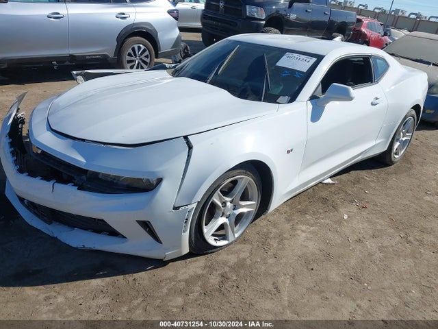 Chevrolet Camaro 1lt 2018 1G1FB1RS5J0100202 Image 2